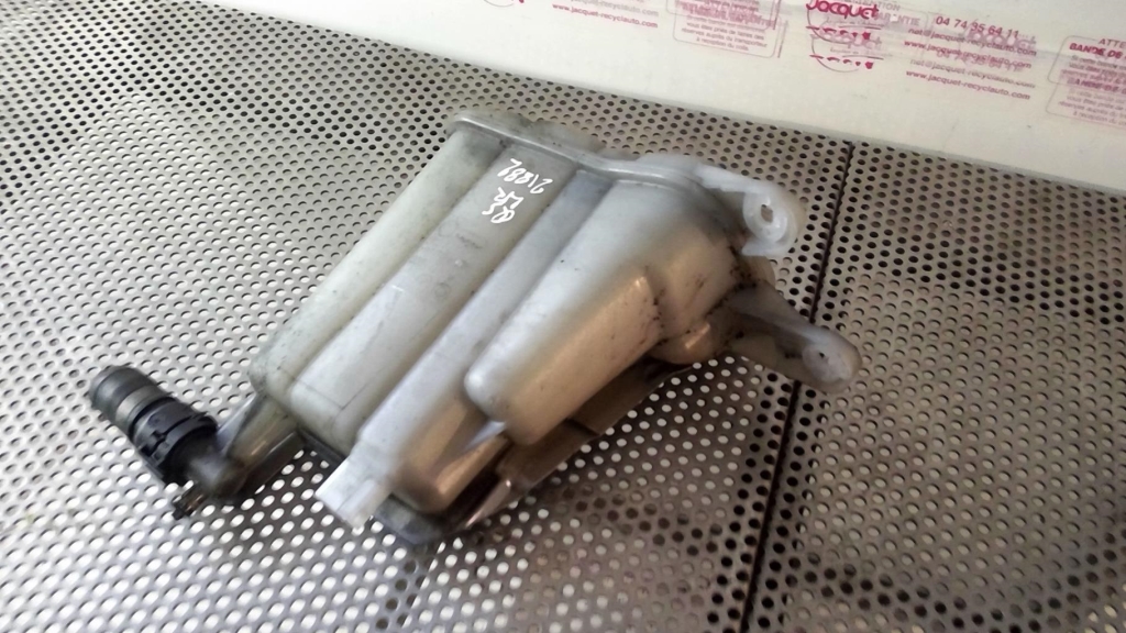 Vase d'expansion AUDI Q5 1 PHASE 1 Diesel - 1