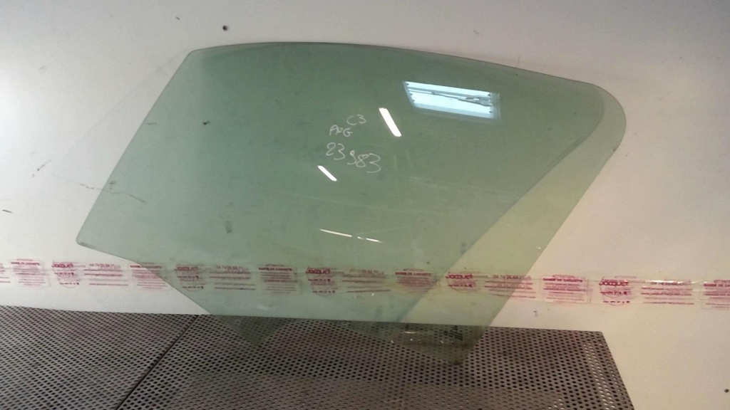 Vitre avant gauche CITROEN C3 1  - 1