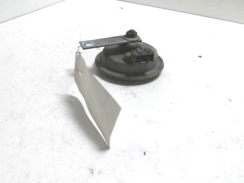Avertisseur/Klaxon VOLKSWAGEN FOX Essence - 1