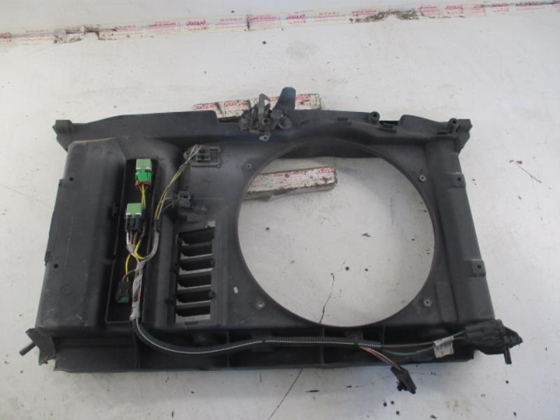 Face avant PEUGEOT 307 PHASE 1 CABRIOLET Essence - 1