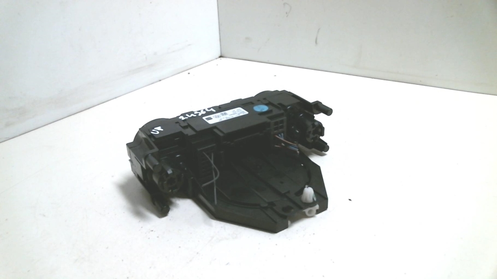 Commande chauffage VOLKSWAGEN UP PHASE 1 Essence - 1