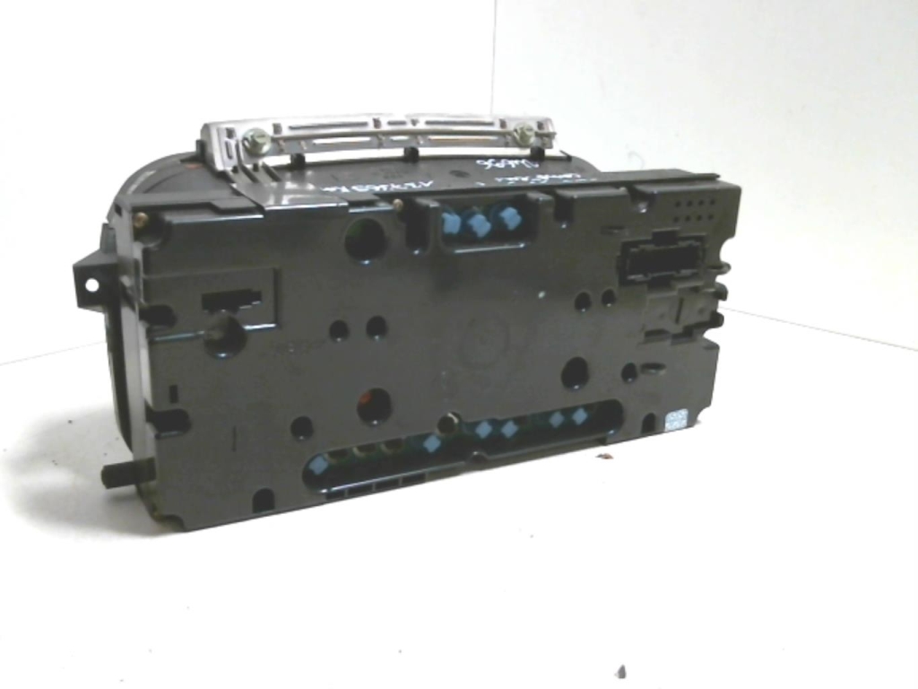 Compteur SEAT IBIZA 2 PHASE 2 Essence - 1