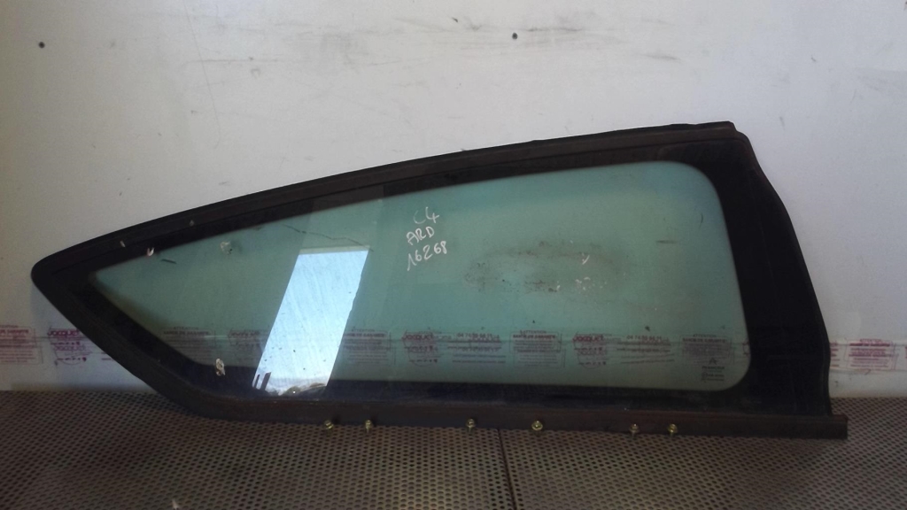Vetro posteriore destro CITROEN C4 1 Diésel - 1