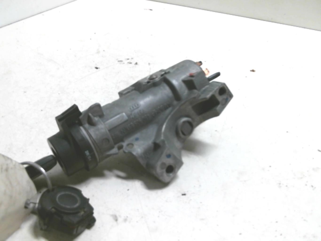 Neiman VOLKSWAGEN FOX Essence - 1