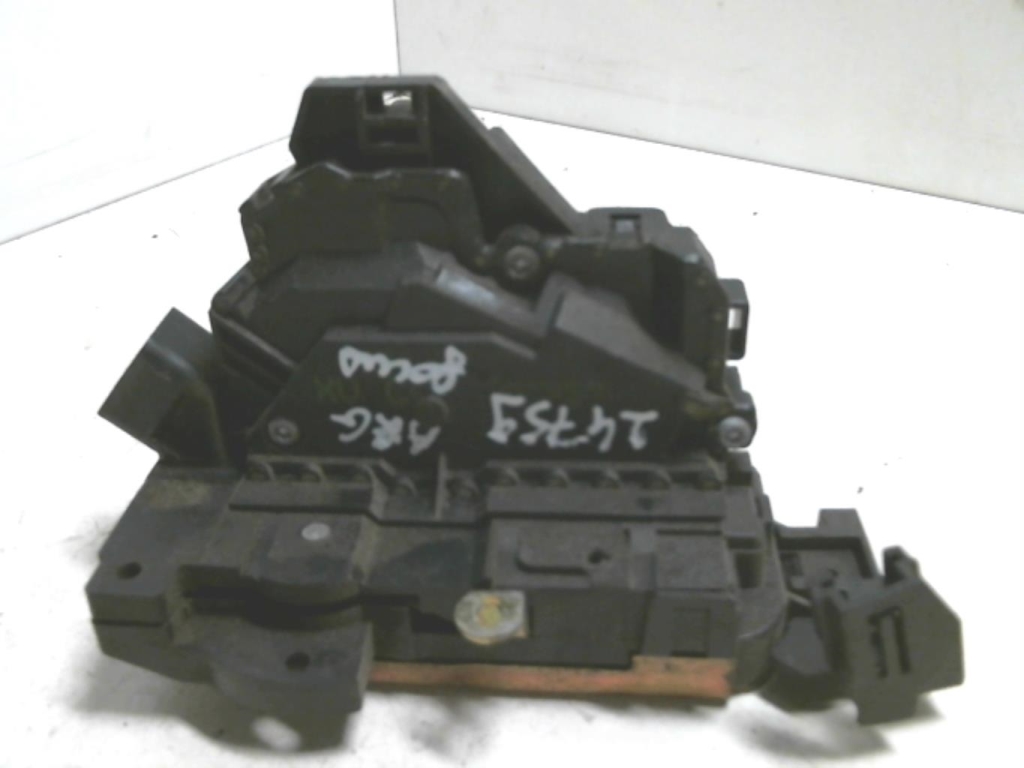 Serrure arriere gauche FORD FOCUS 1 Diesel - 1