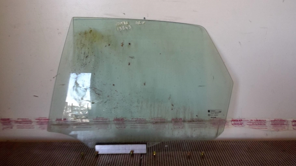 Vetro posteriore sinistro OPEL VECTRA A Diésel - 1