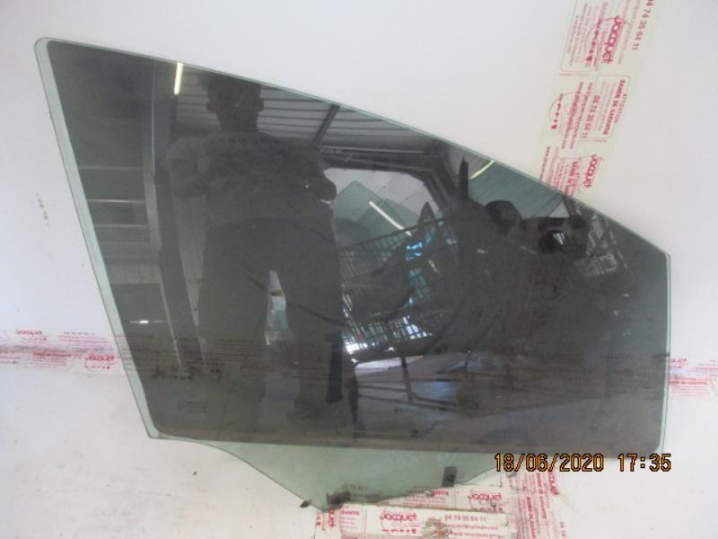 Vitre avant droit CITROEN C4 1 PHASE 1 Diesel - 1