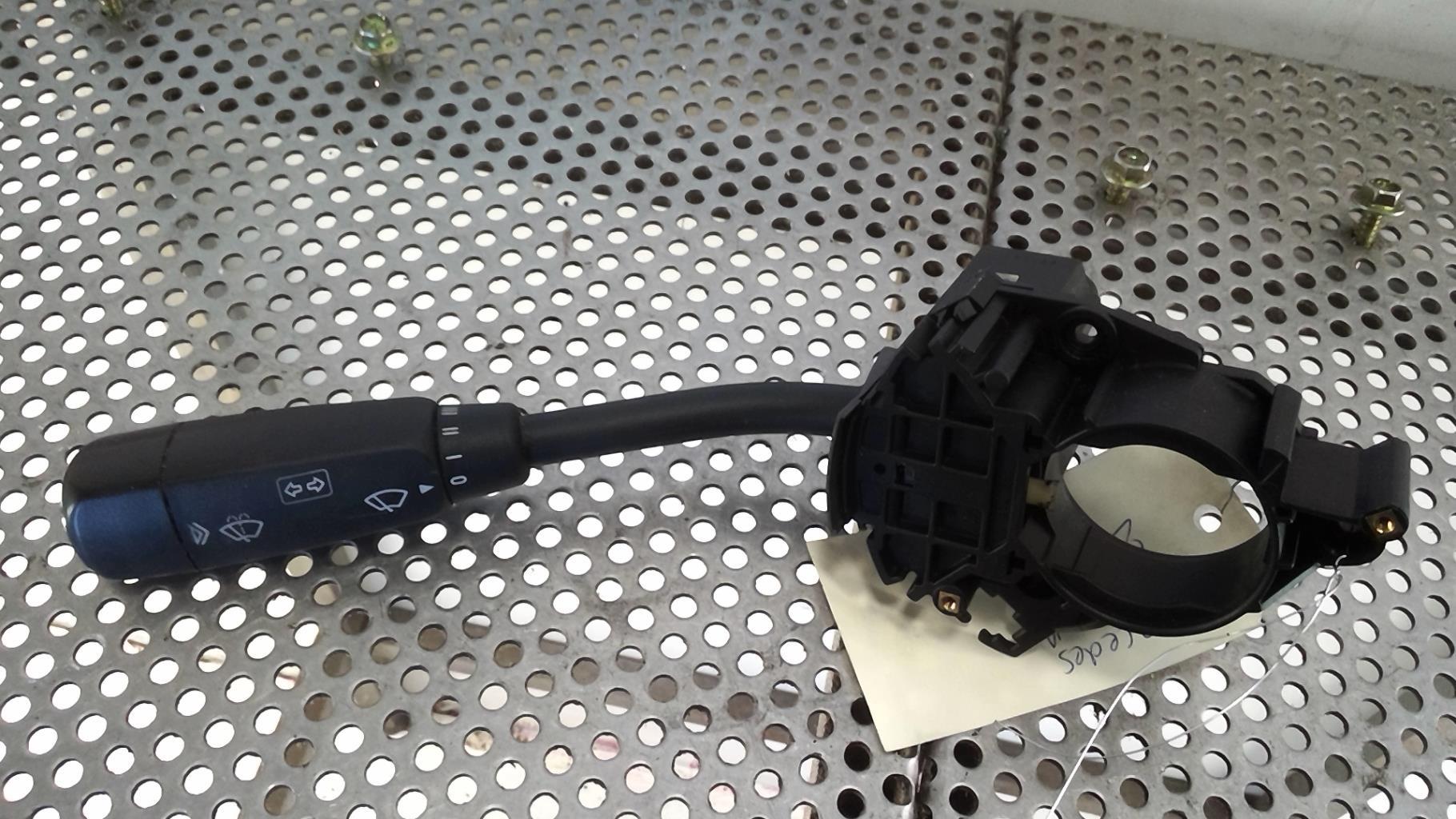 Devio tergicristalli RENAULT CLIO 2 PHASE 1 Gasolina - 1