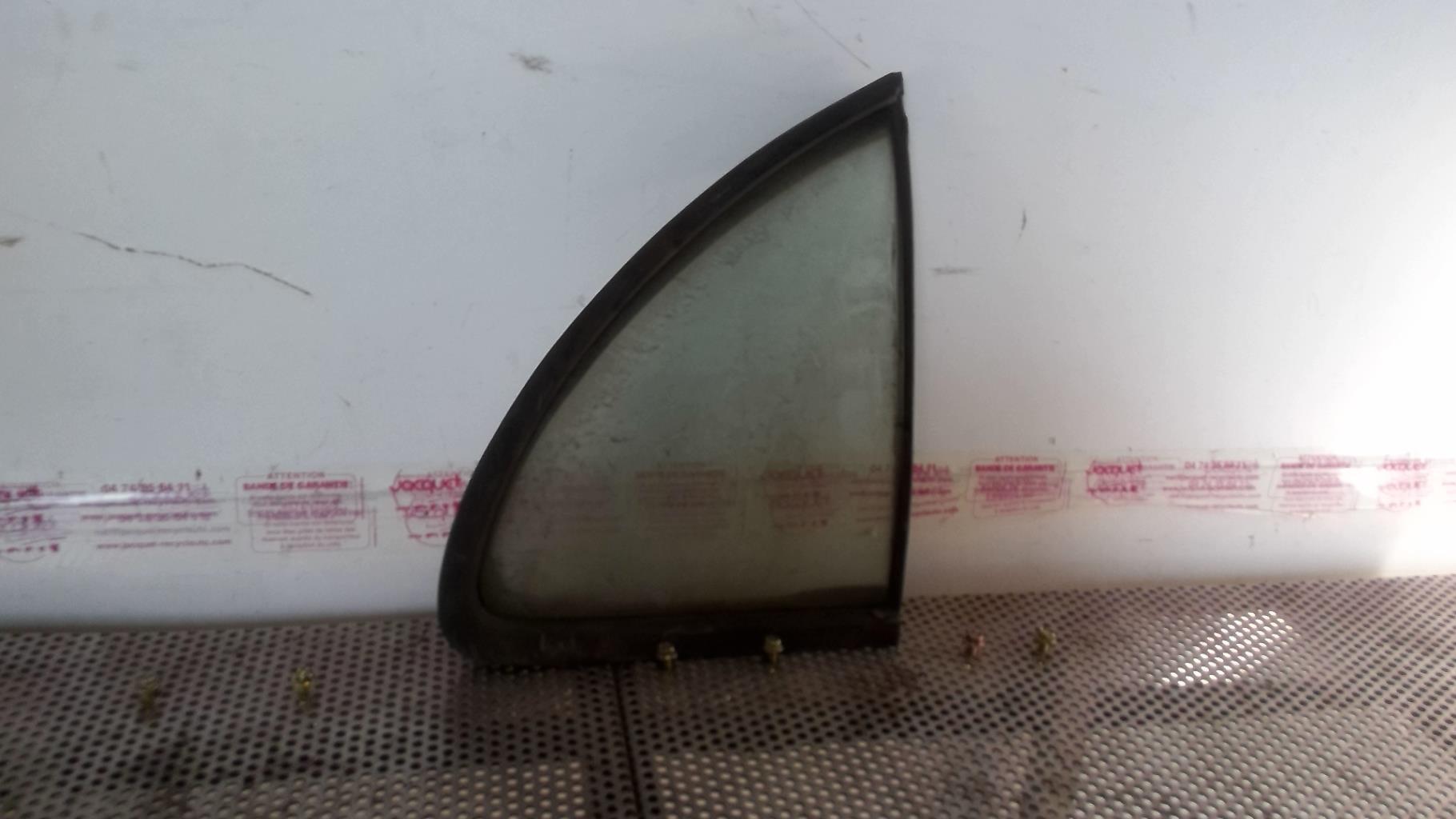 Vetro laterale fisso posteriore destro (portiera) NISSAN ALMERA 1 PHASE 2 Gasolina - 1