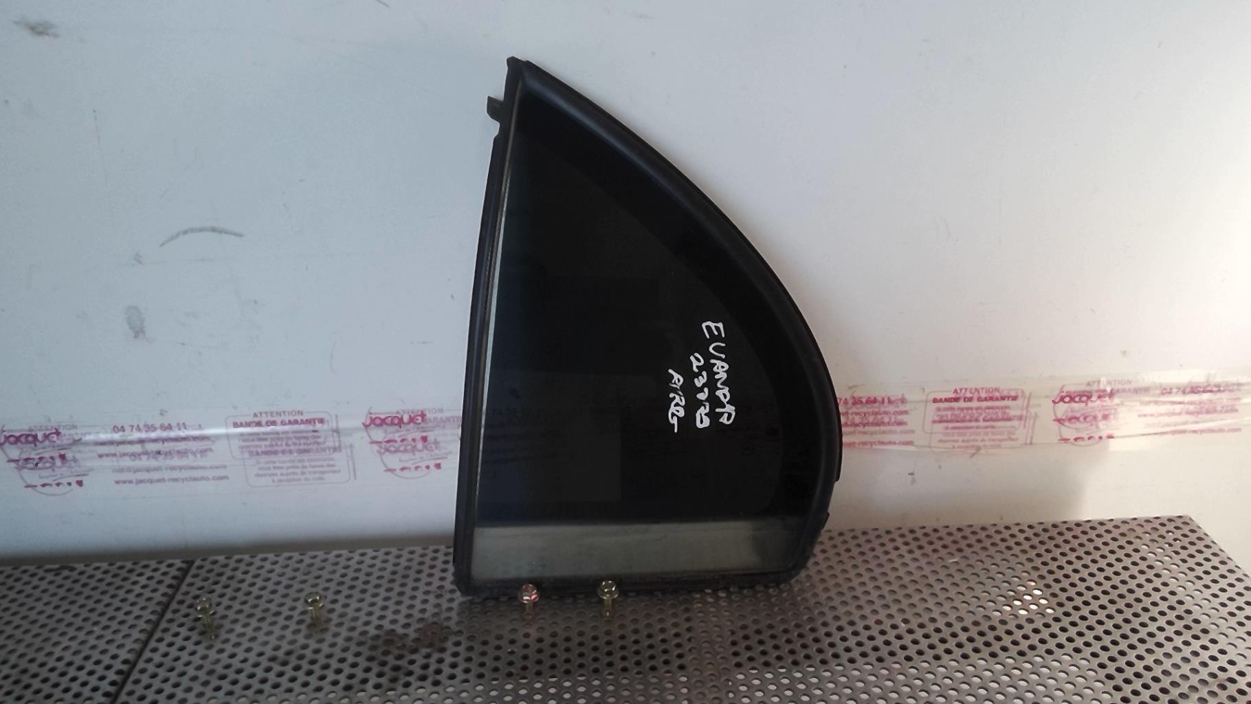 Vetro laterale fisso posteriore sinistro (portiera) CHEVROLET EVANDA Gasolina - 1