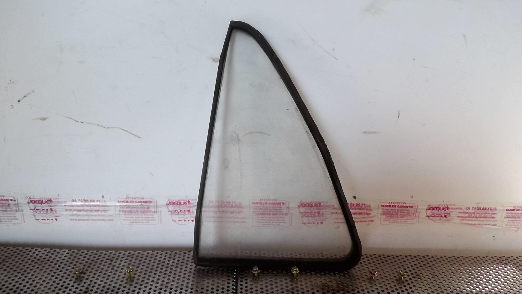 Ventanilla triangular trasera izquierda (puerta) RENAULT SUPER 5 Gasolina - 1
