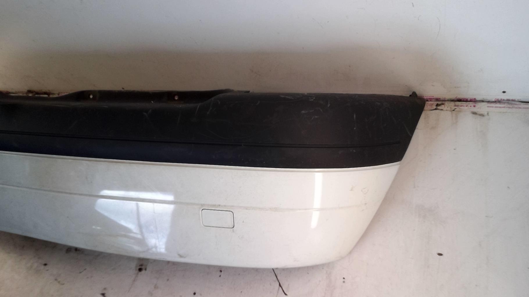 Pare choc arriere RENAULT CLIO 2 PHASE 1 Essence - 1