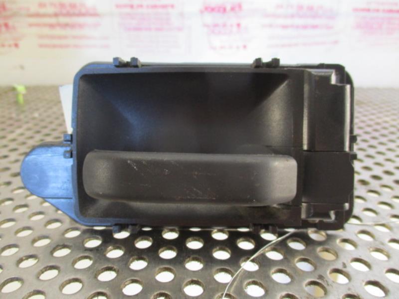 Maniglia interna posteriore destra PEUGEOT 106 PHASE 2 Gasolina - 1
