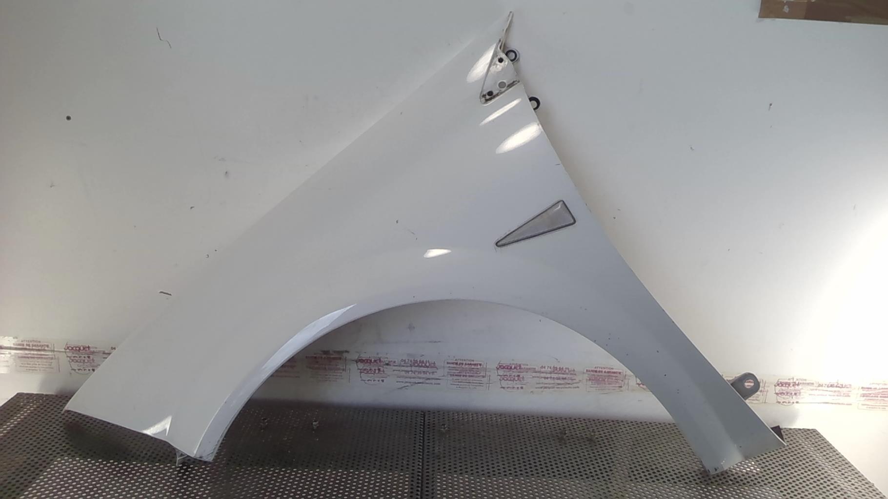 Aile avant gauche RENAULT MEGANE 2 PHASE 2 Diesel - 1