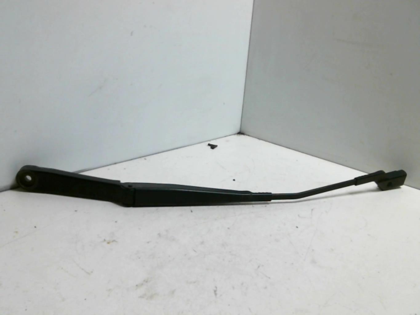 Braccio tergicristallo anteriore sinistro SEAT IBIZA 3 PHASE 1 Diésel - 1
