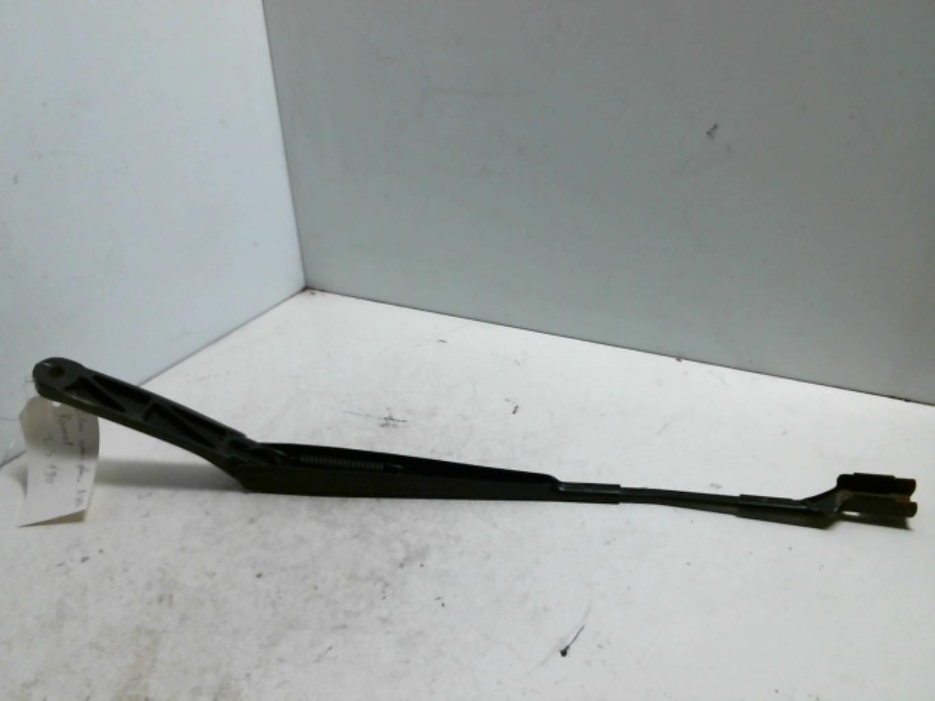 Braccio tergicristallo anteriore sinistro VOLKSWAGEN PASSAT 5 BREAK Diésel - 1