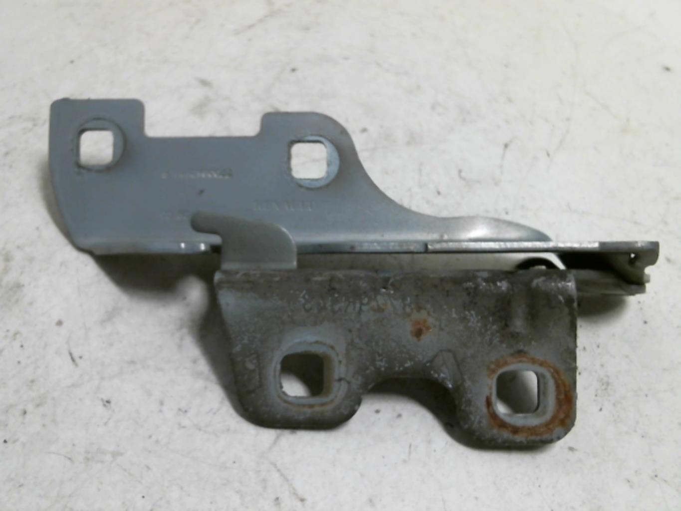 Charniere de capot RENAULT CLIO 2 PHASE 2 Essence - 1