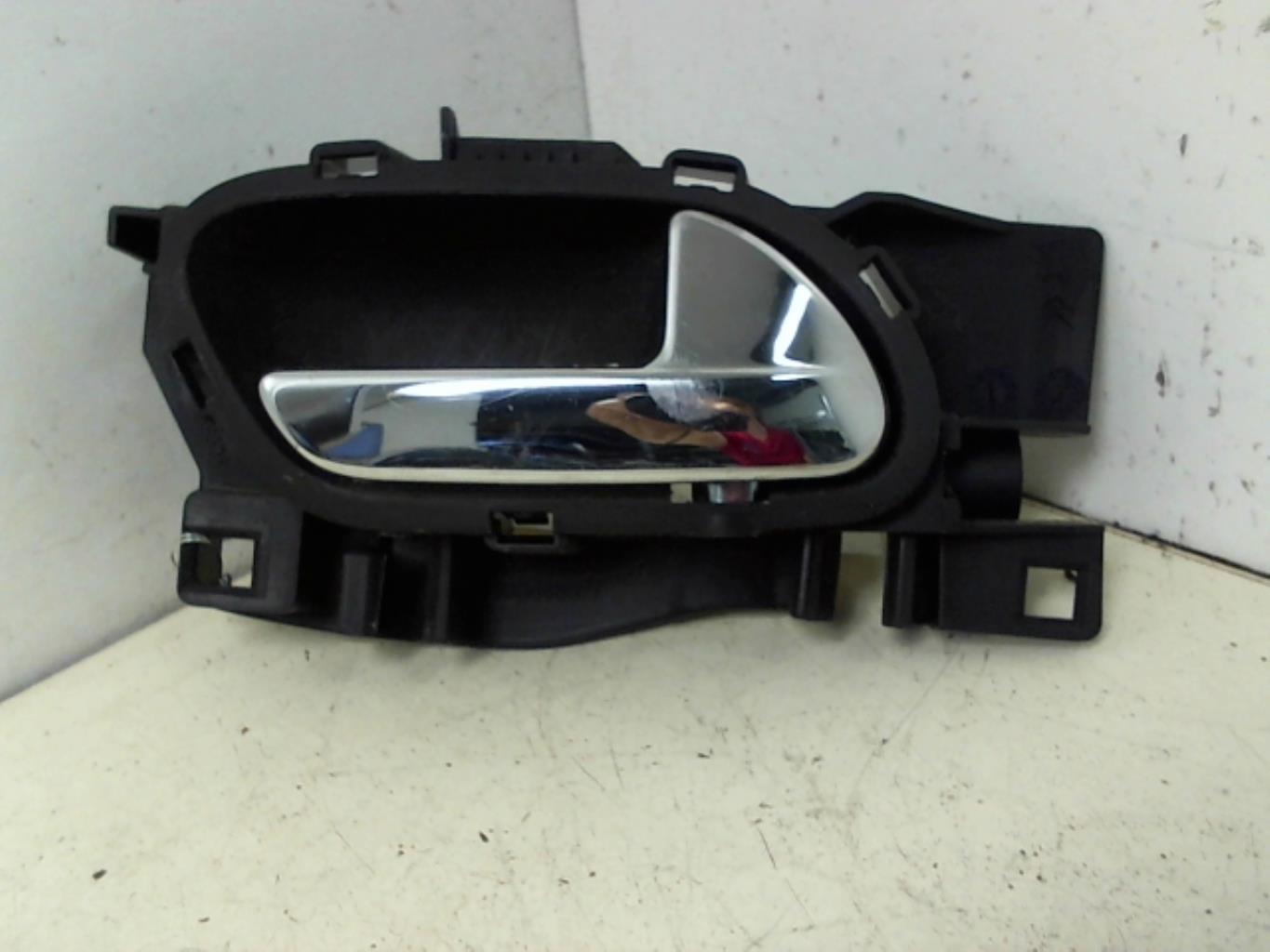 Poignee interieur avant droit CITROEN C3 2 PHASE 1 Diesel - 1