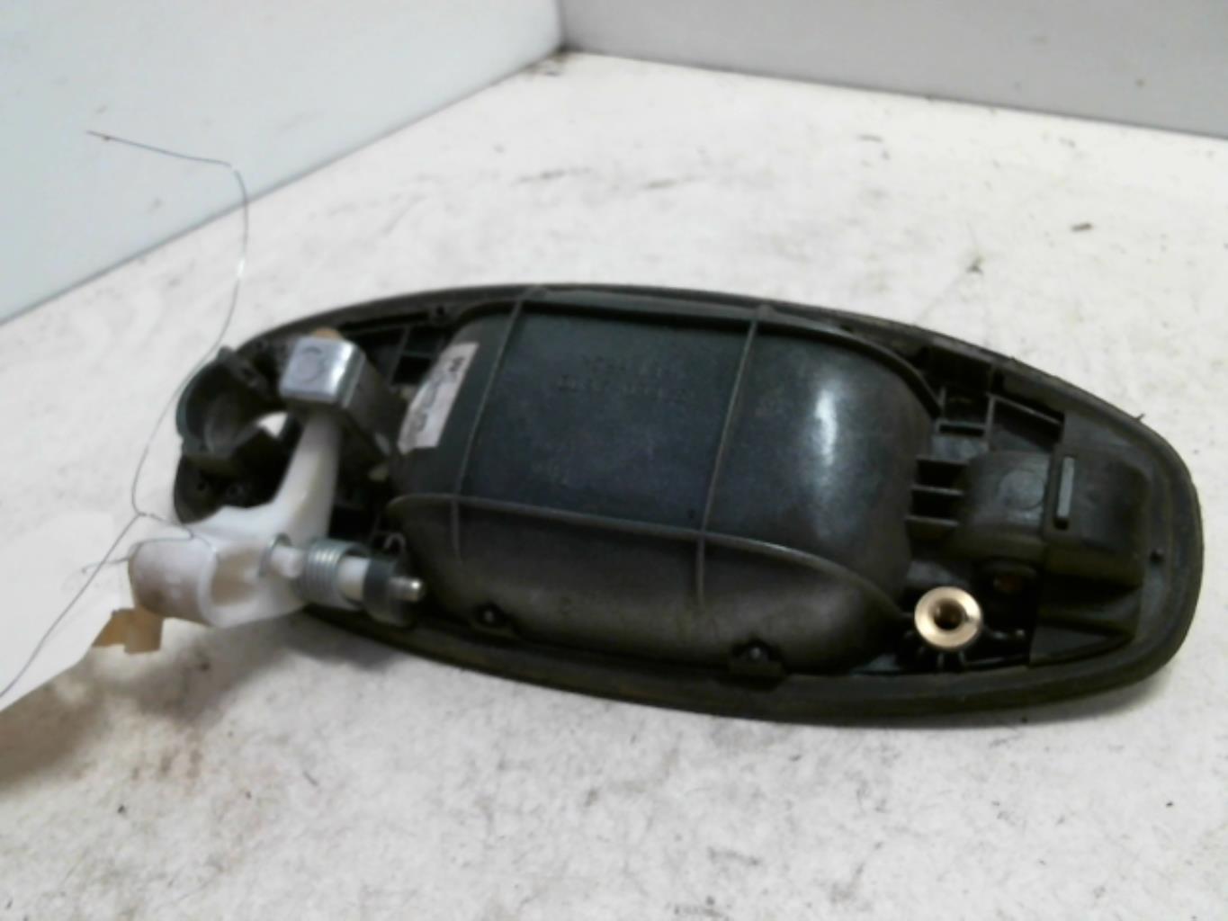 Maniglia portiera anteriore destra HYUNDAI SANTA FE 1 Diésel - 1