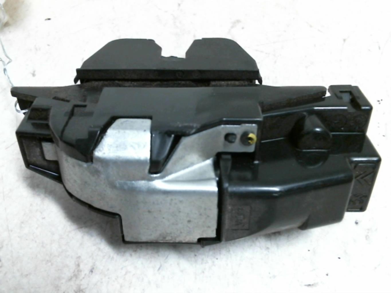 Serrure de capot PEUGEOT 207 Essence - 1