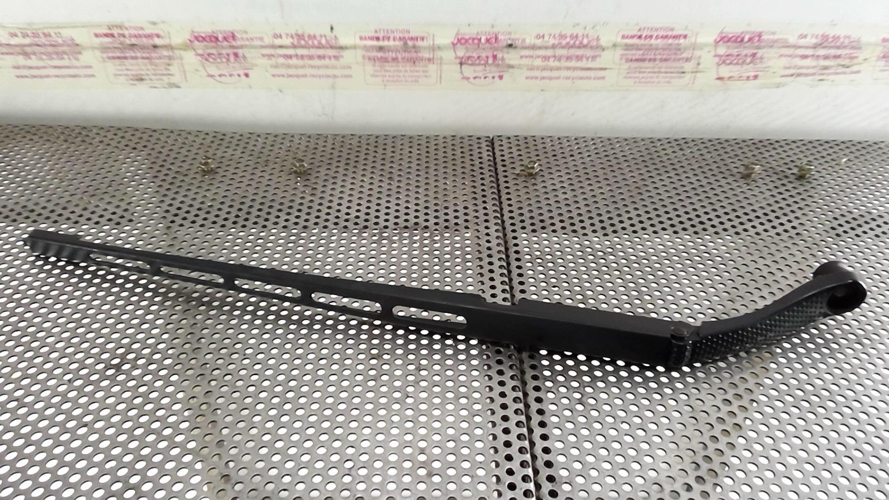 Braccio tergicristallo anteriore destro CITROEN C5 2 Diésel - 1