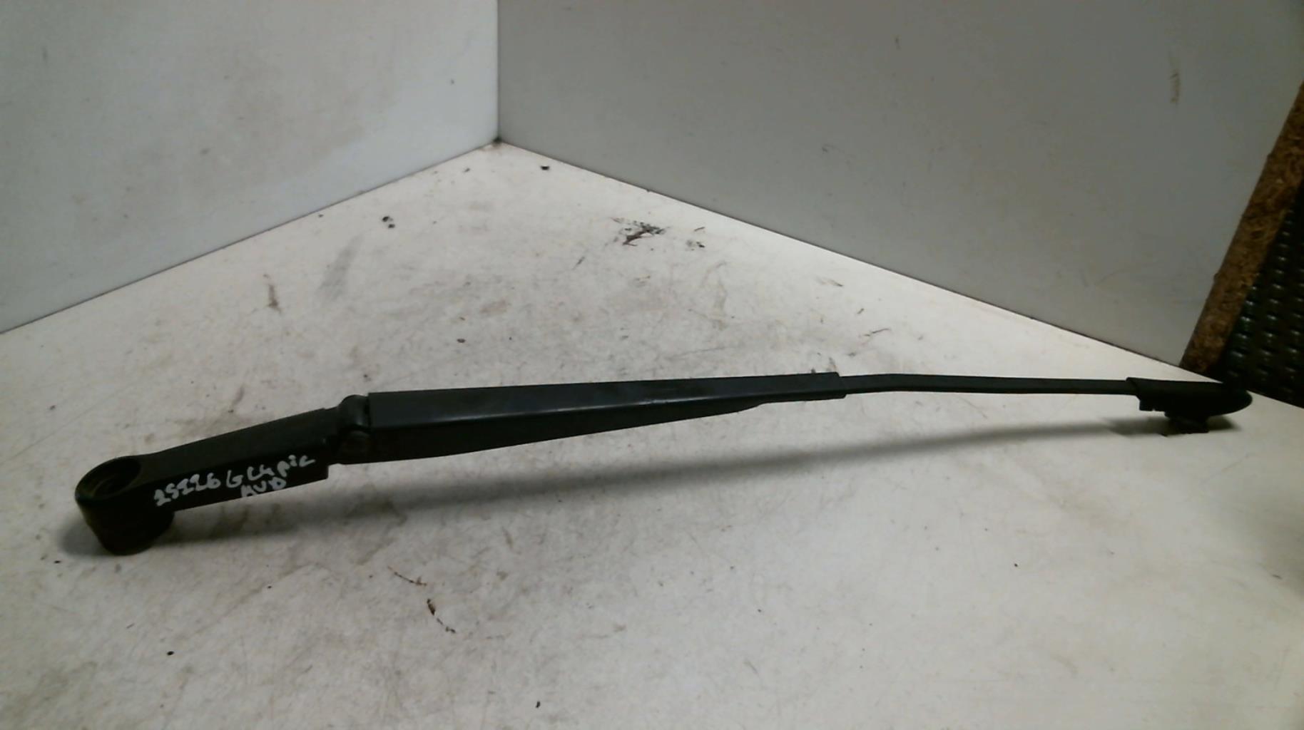 Braccio tergicristallo anteriore destro CITROEN C4 PICASSO 1  - 1