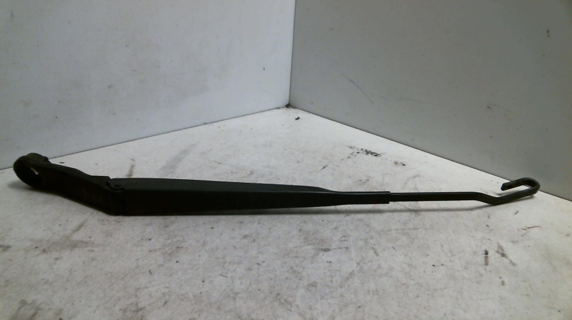 Braccio tergicristallo anteriore sinistro NISSAN MICRA 3 PHASE 2 Gasolina - 1