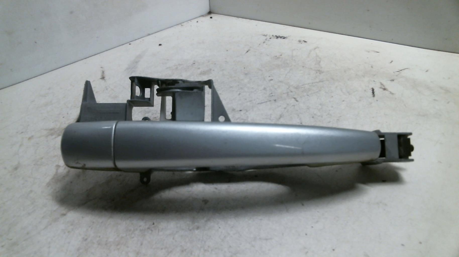 Maniglia portiera posteriore destra CITROEN C3 2 PHASE 1 Diésel - 1