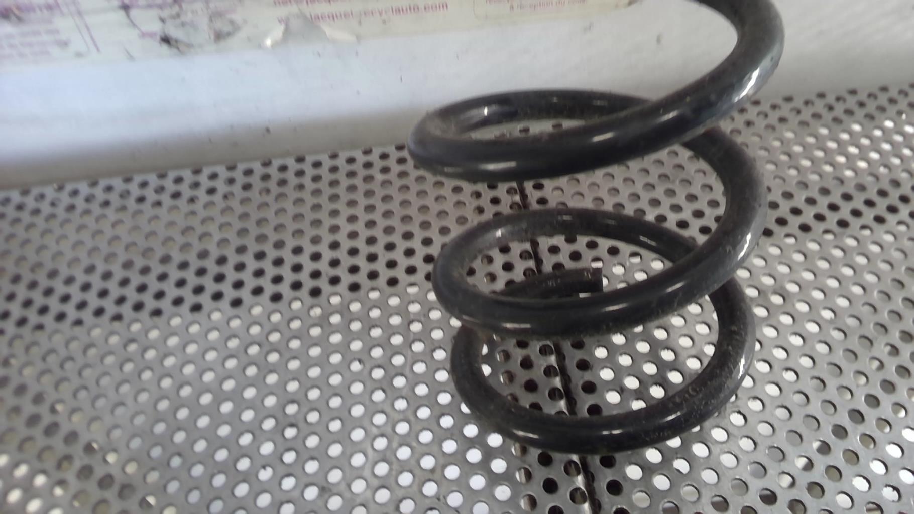 Molla sospensione posteriore sinistra FORD FOCUS 3 PHASE 1 Diésel - 1