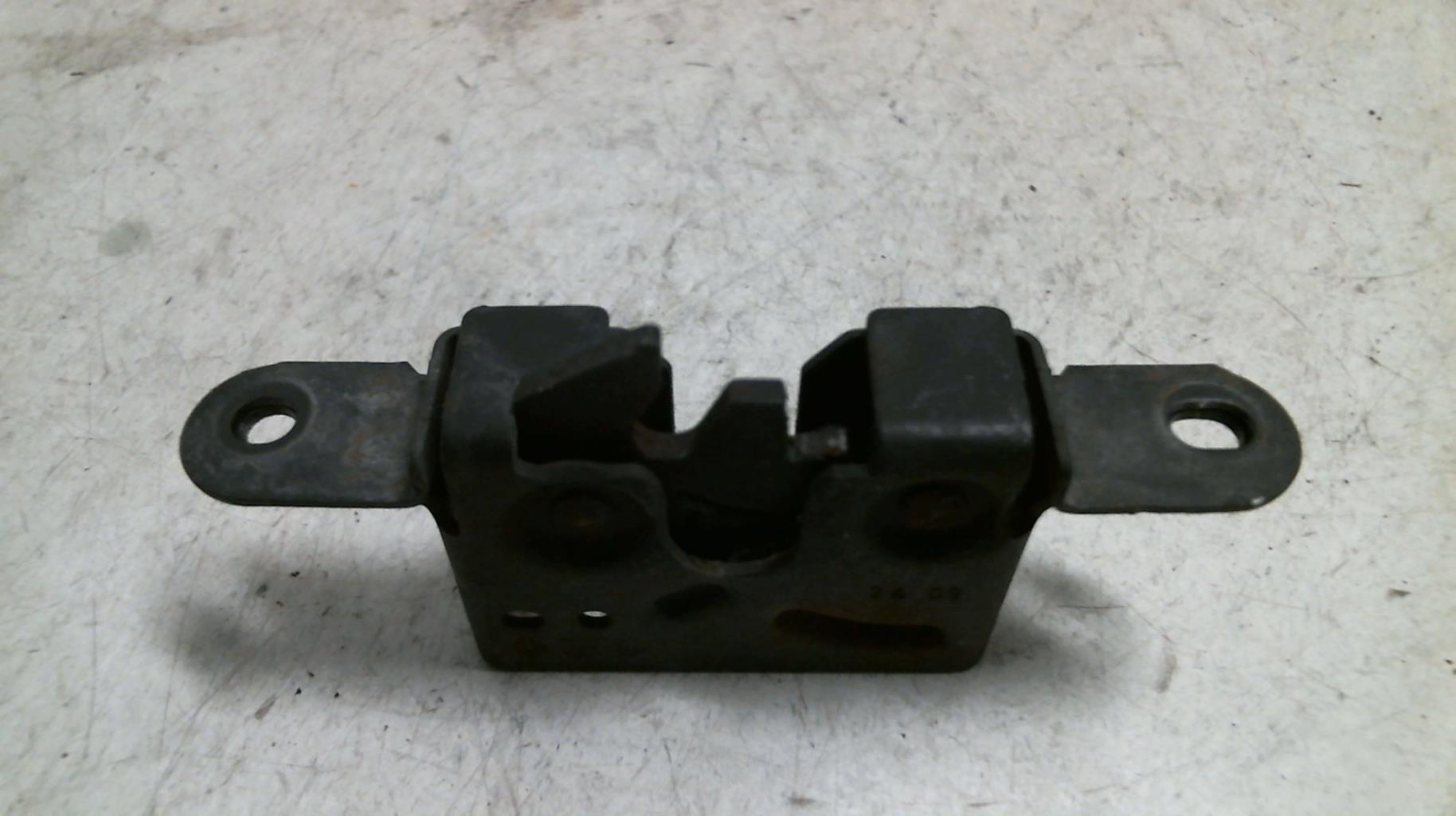 Serrure de capot RENAULT MEGANE 3  - 1