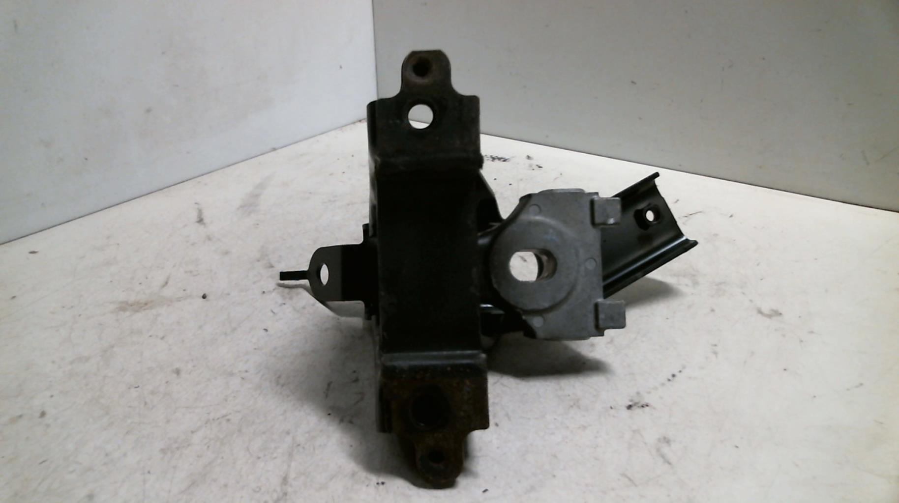 Support de boite TOYOTA YARIS 3 PHASE 3 Essence - 1