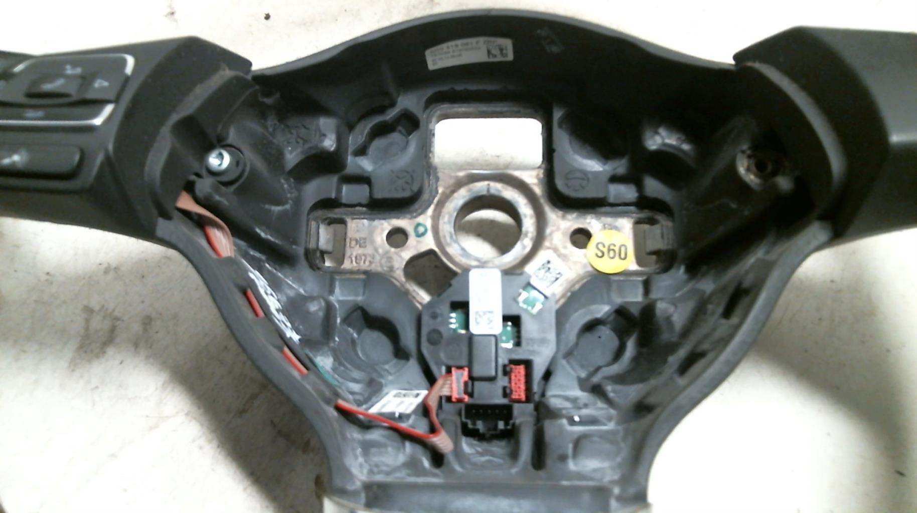Volant VOLKSWAGEN POLO 5 PHASE 1 Diesel - 1