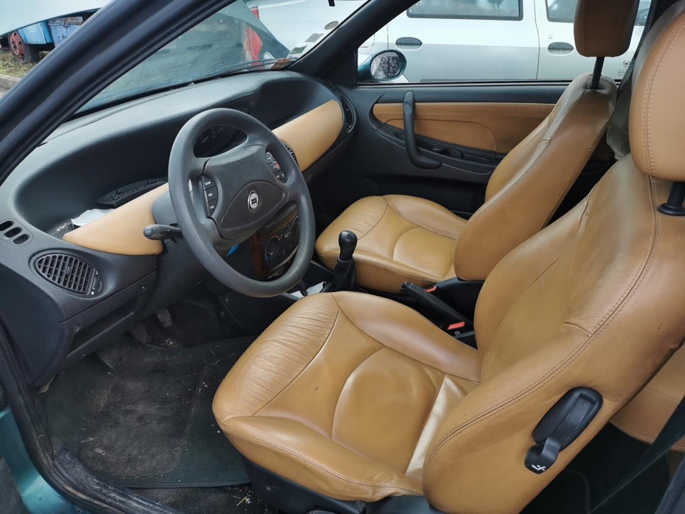 Cric LANCIA YPSILON 3 PHASE 1 Essence - 1