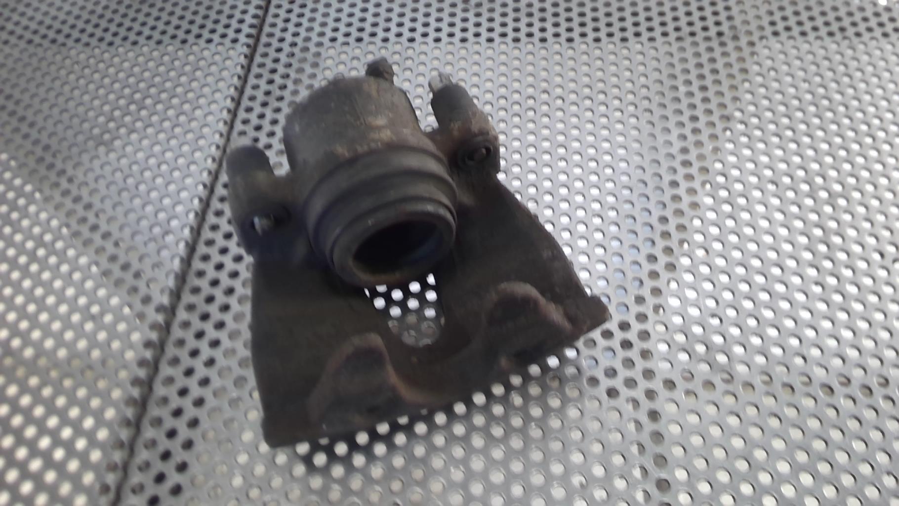 Pinza freni anteriore destra FORD C-MAX 1 PHASE 1 Diésel - 1
