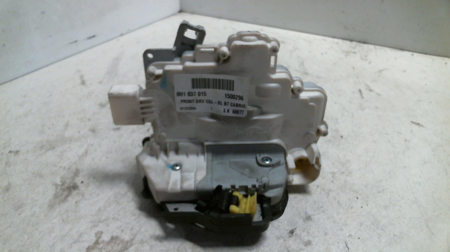 Serrure avant gauche AUDI A4 2 CABRIO PHASE 2 Diesel - 1