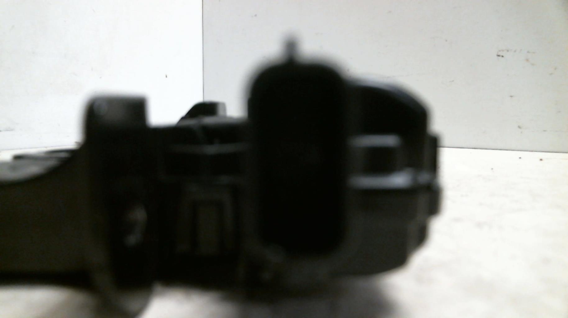 Serrure de hayon RENAULT CLIO 4 PHASE 2 Essence - 1