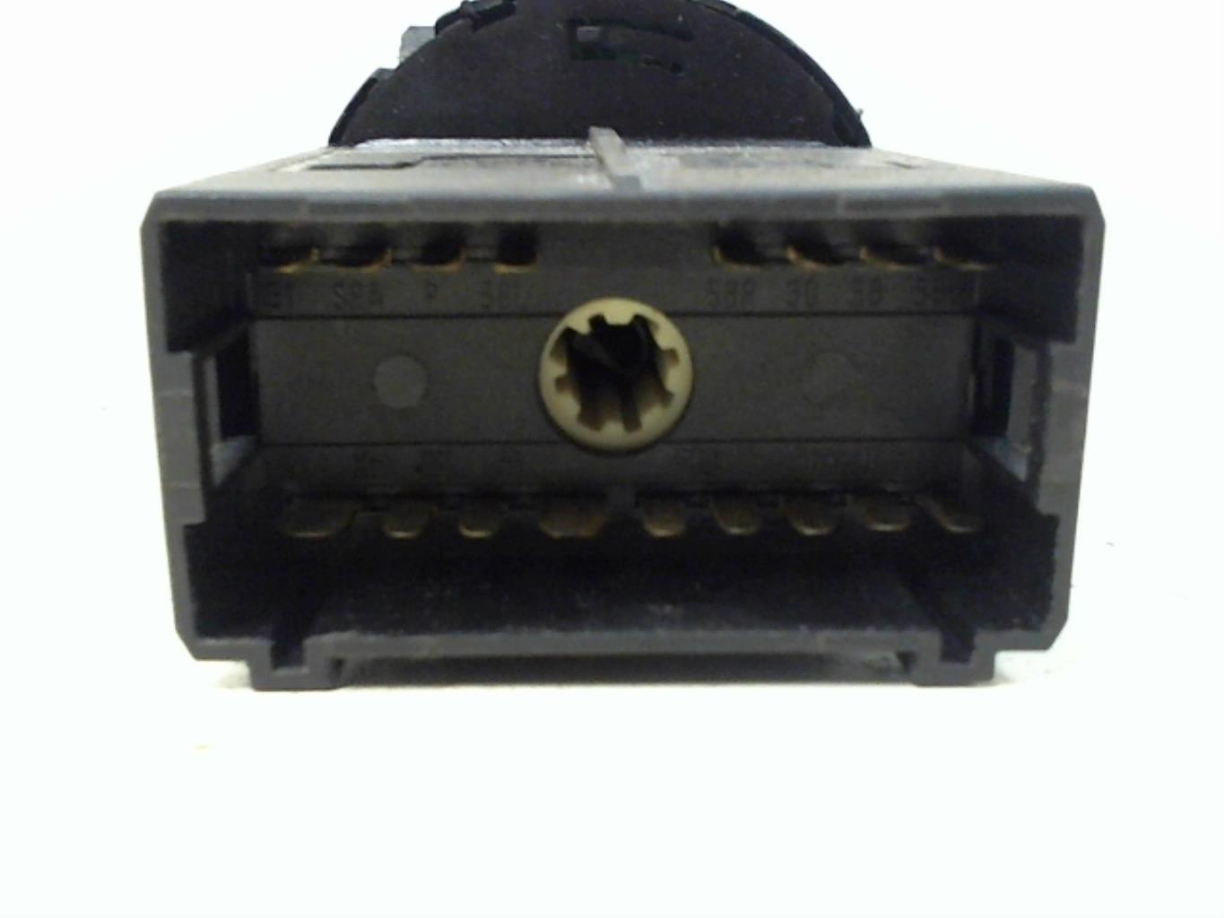 Commande de phare SKODA FABIA 1 PHASE 1 Essence - 1