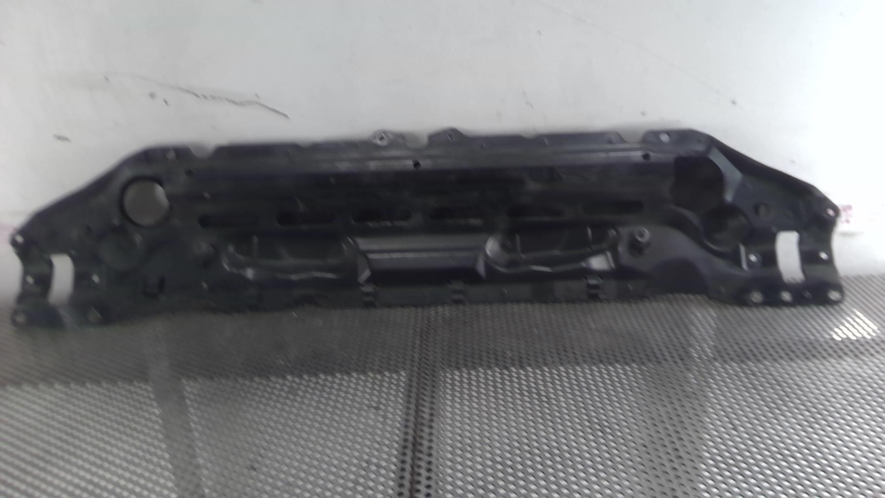 Traverse superieure BMW SERIE 5 E60 PHASE 2 Diesel - 1