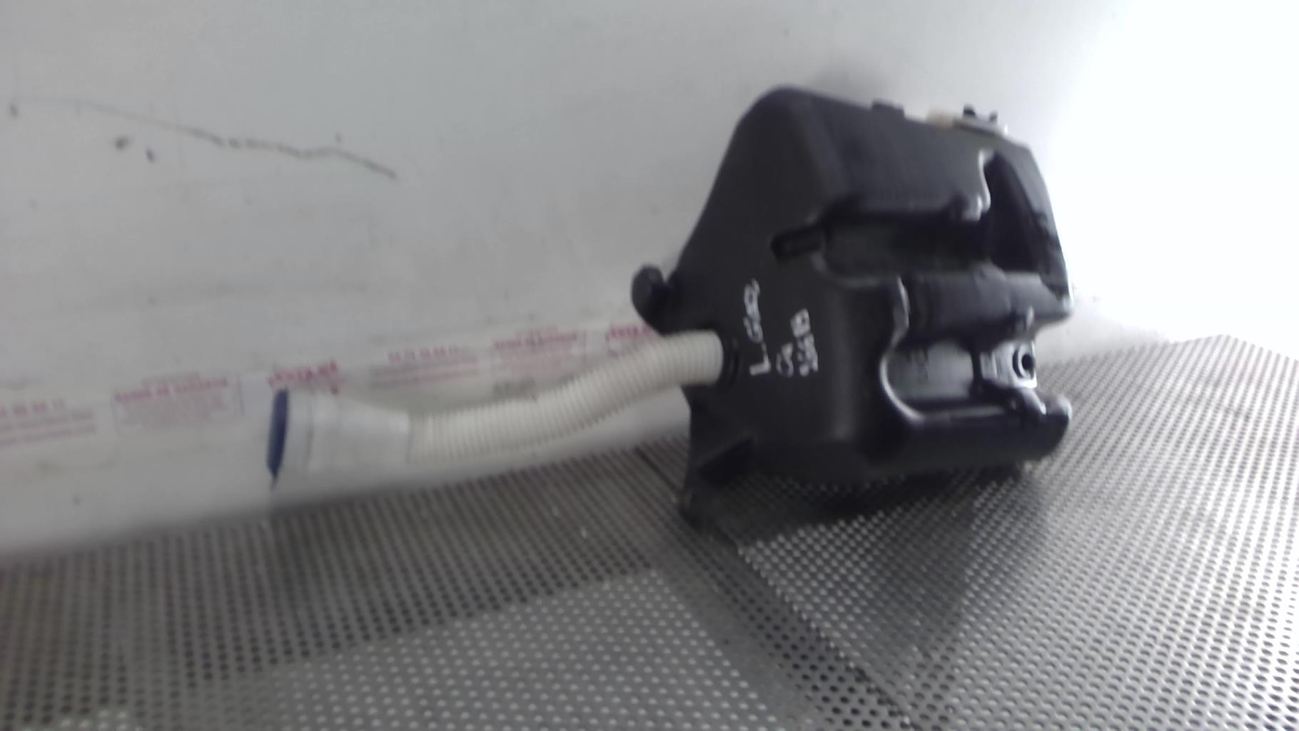 Vase de lave glace CITROEN C4 1 PHASE 1 COUPE Essence - 1