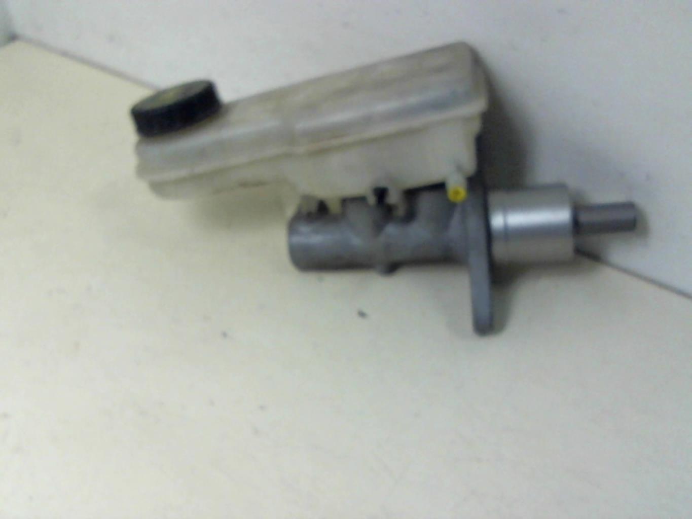 Cilindro maestro (freno) MITSUBISHI COLT 6 PHASE 1 Gasolina - 1