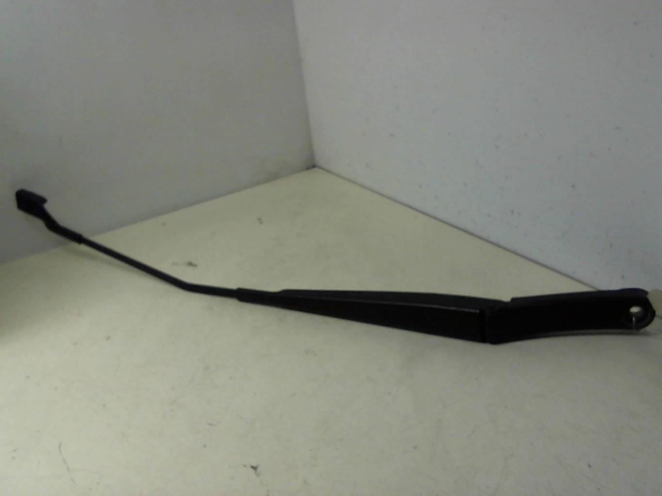 Braccio tergicristallo anteriore destro SEAT IBIZA 4 PHASE 1 COUPE Diésel - 1