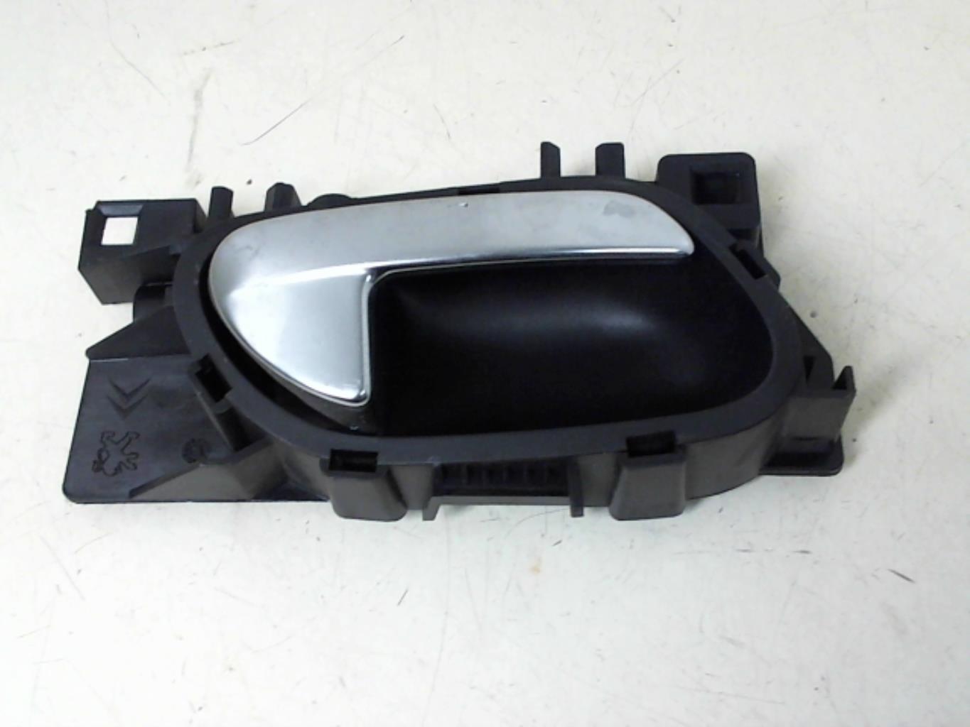 Maniglia interna posteriore destra PEUGEOT 208 1 PHASE 1 Diésel - 1