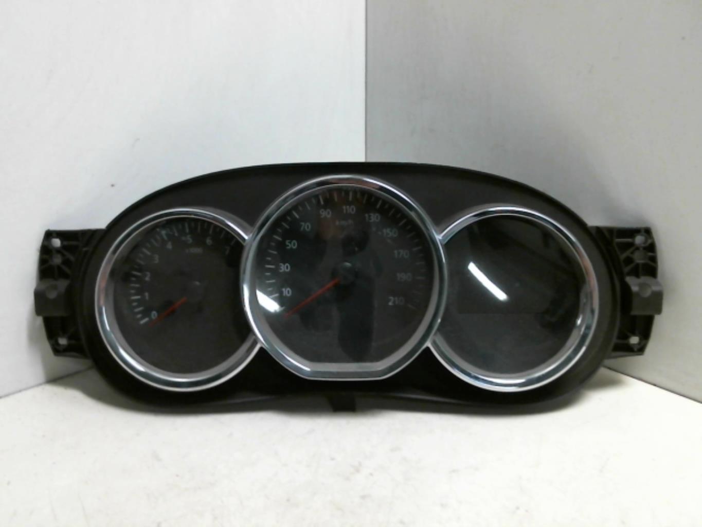 Compteur DACIA DUSTER 1 PHASE 2 Diesel - 1