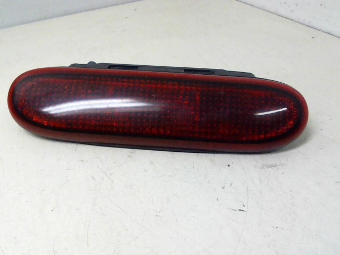 Feu arriere stop central RENAULT CLIO 1 PHASE 3 Essence - 1