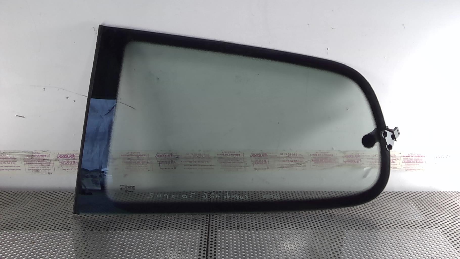 Ventanilla triangular trasera izquierda PEUGEOT 307 PHASE 2 Diésel - 1