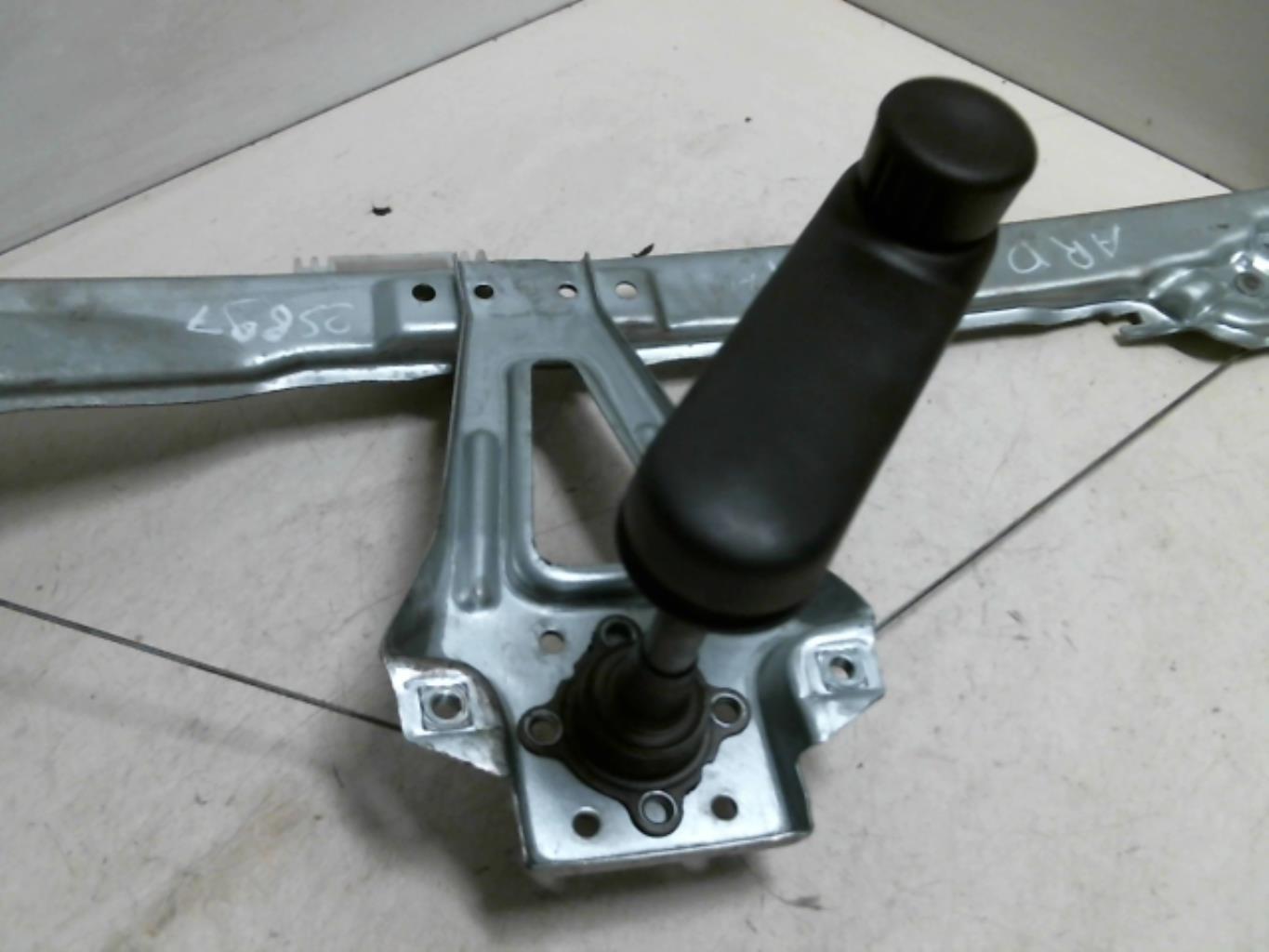 Alzacristalli manuale posteriore destro RENAULT CLIO 3 PHASE 2 Gasolina - 1