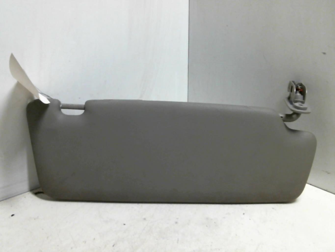 Pare soleil gauche AUDI A4 2 PHASE 1 Diesel - 1