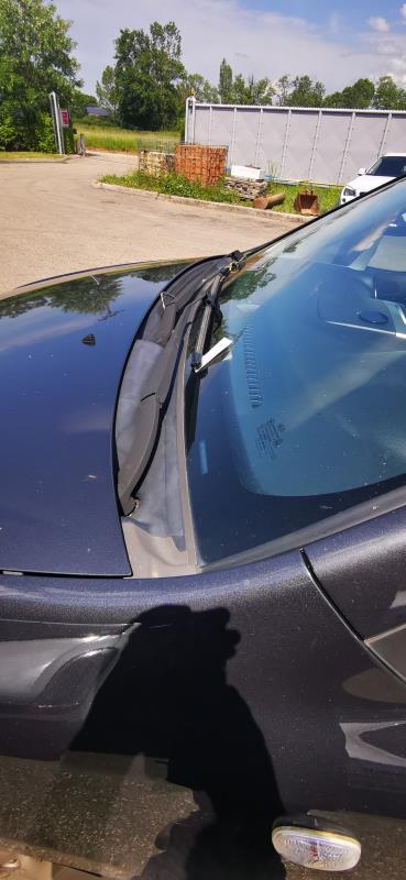 Braccio tergicristallo anteriore destro KIA CARENS 3 Diésel - 1