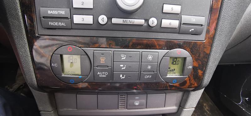 Commande chauffage FORD FOCUS 2 PHASE 1 BREAK Diesel - 1