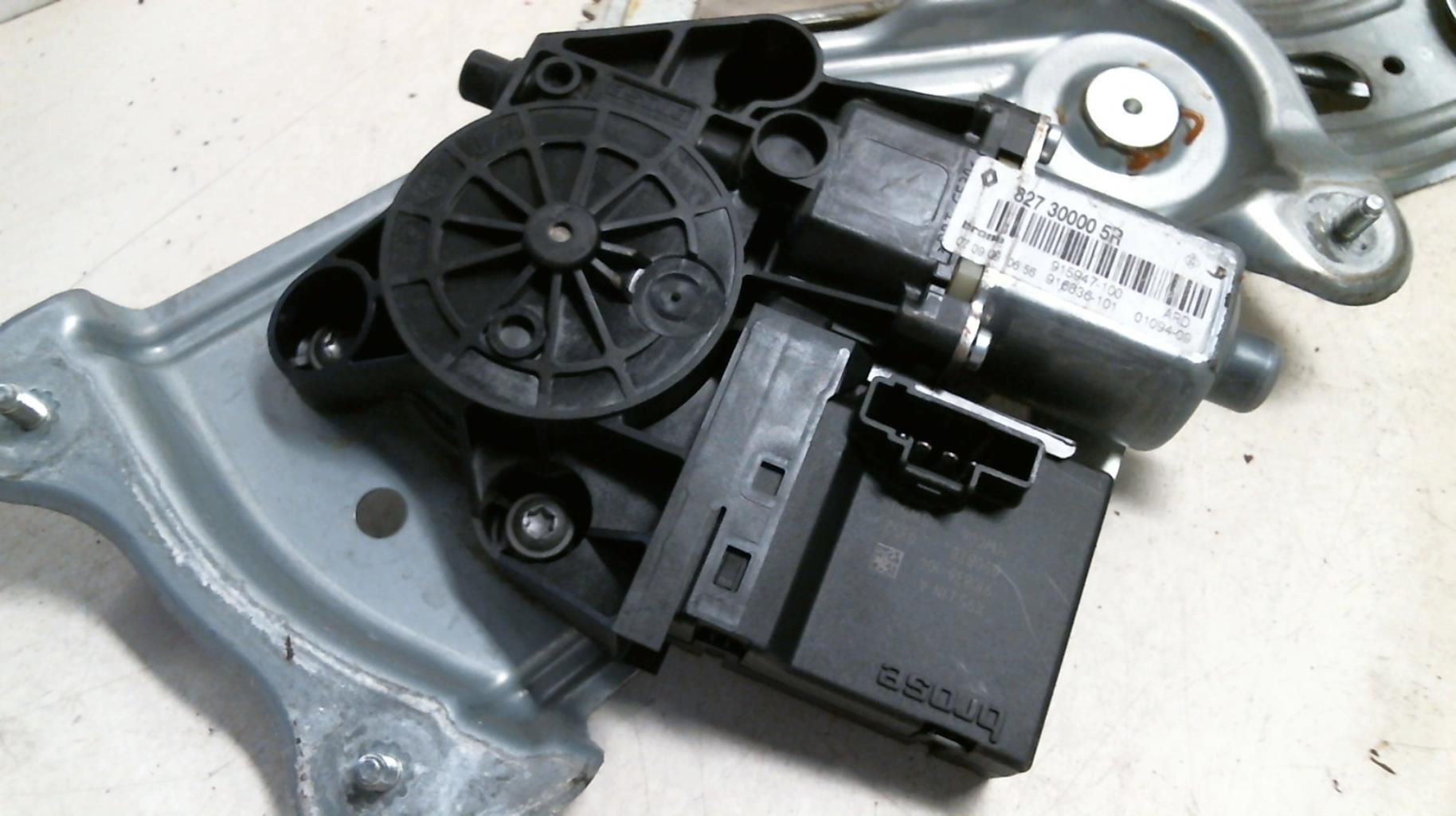 Alzacristalli elettrico posteriore destro RENAULT SCENIC 3 PHASE 1 Diésel - 1
